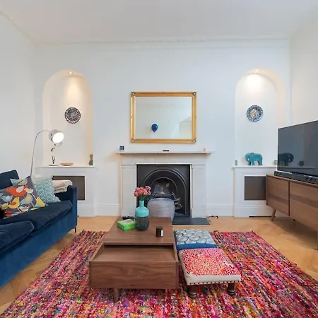 Beautiful Hampstead Home Rh6
